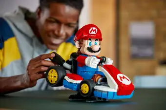 72037 Mario Kart – Mario & Standard Kart